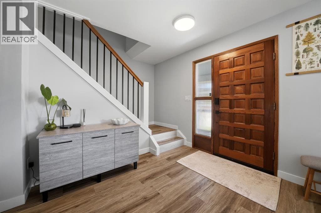 75 Hill Crescent — photo 4