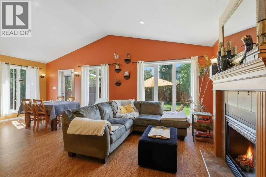 23 Lakeland Road — photo 4