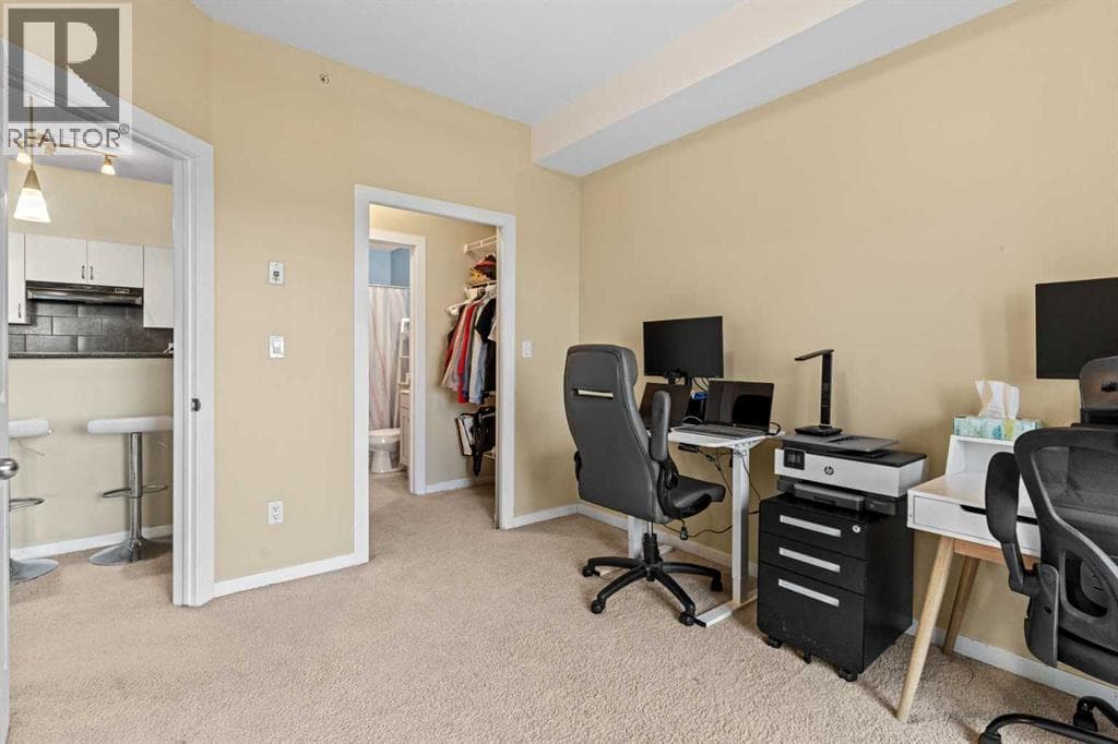 2 bed 2 bath single family at 1404, 604 East Lake Boulevard NE — $249,900 — photo 11