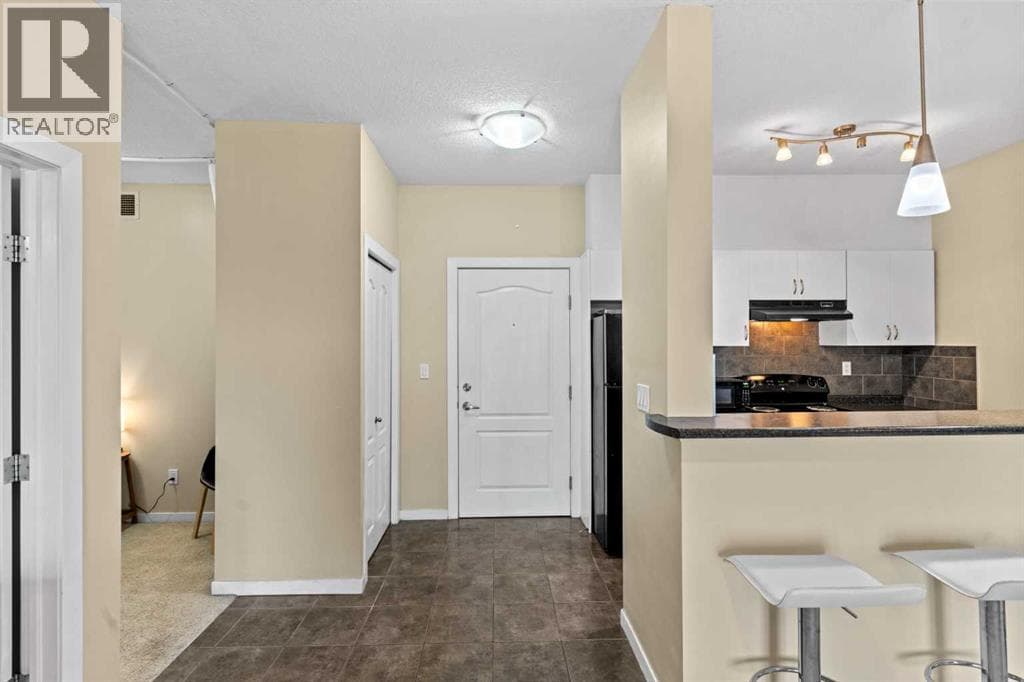 2 bed 2 bath single family at 1404, 604 East Lake Boulevard NE — $249,900 — photo 7