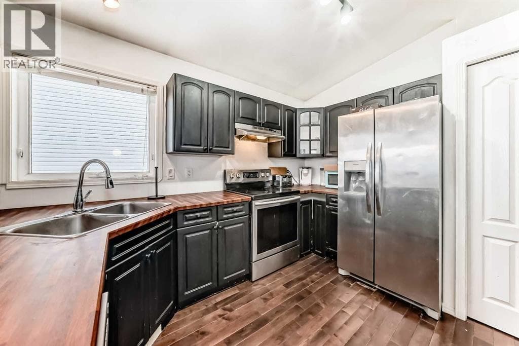 29 Duval Crescent — photo 4