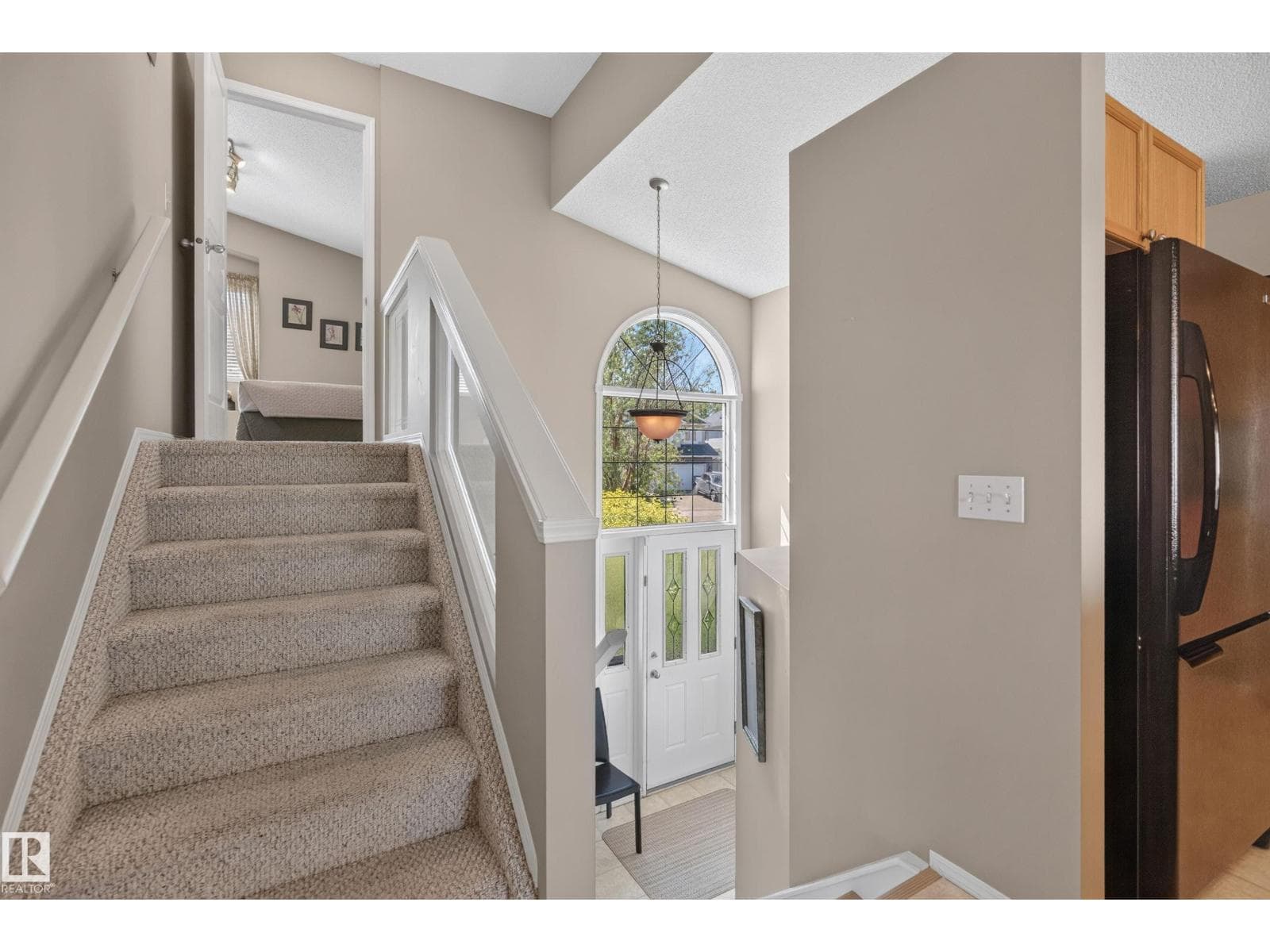 2252 BRENNAN CO NW — photo 4