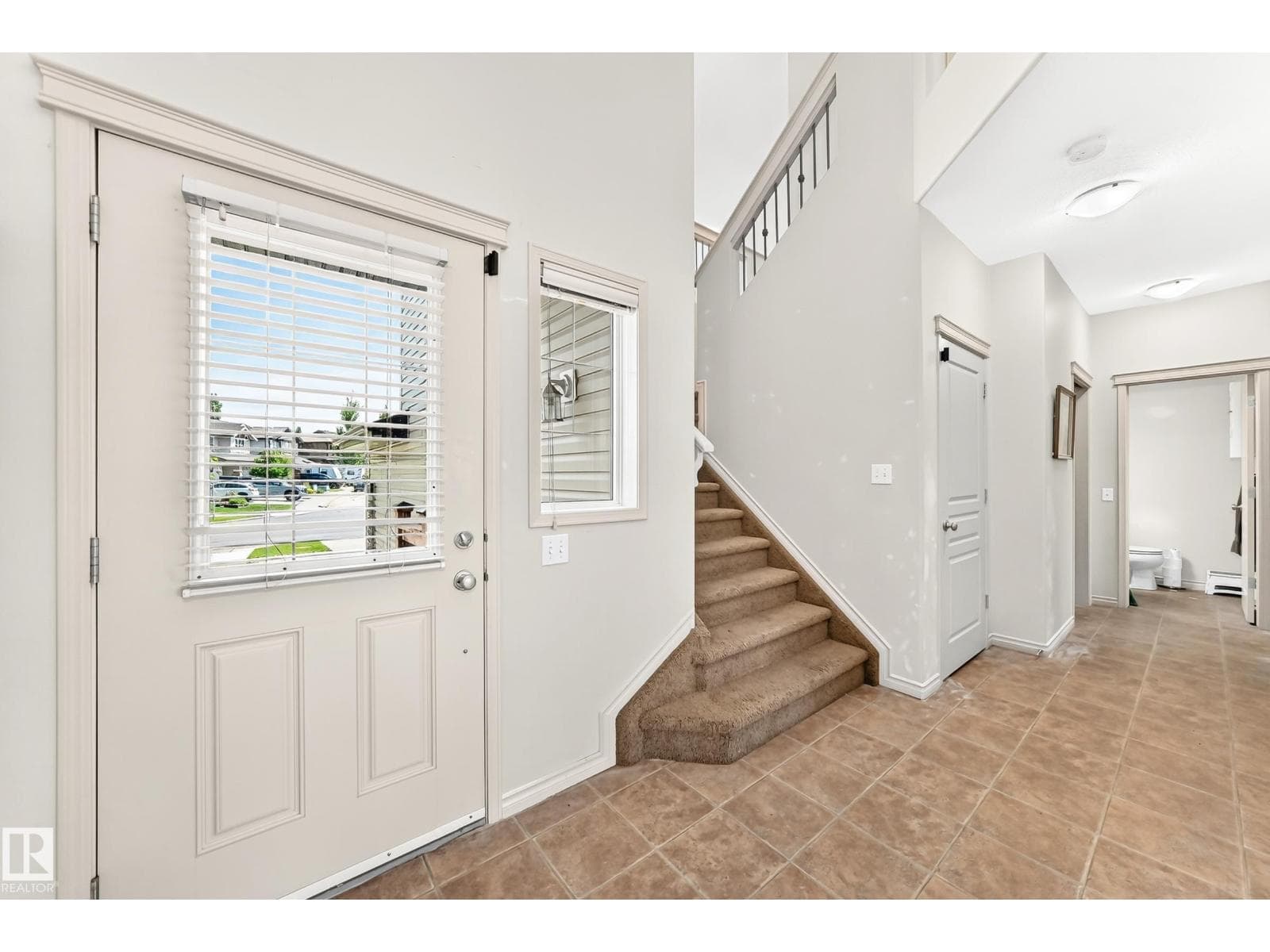 312 CRIMSON DR — photo 5