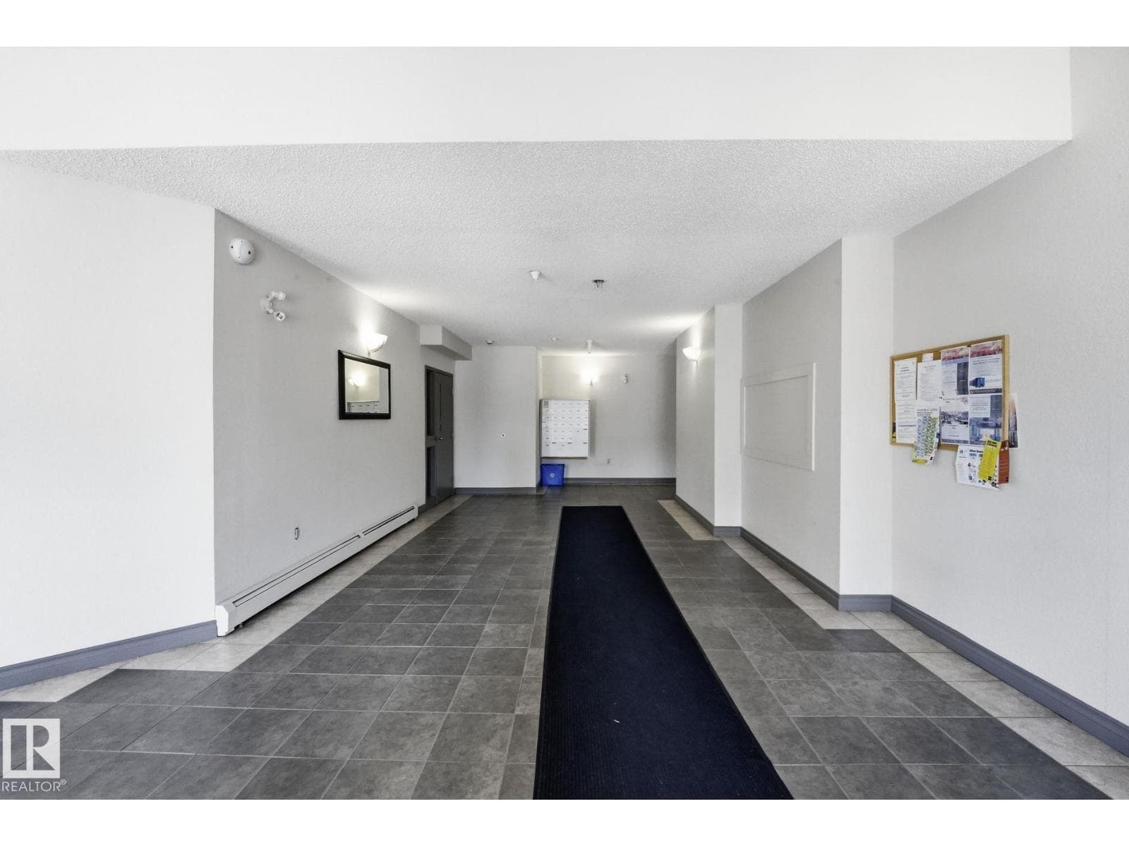 #105 11446 40 AV NW NW — photo 3