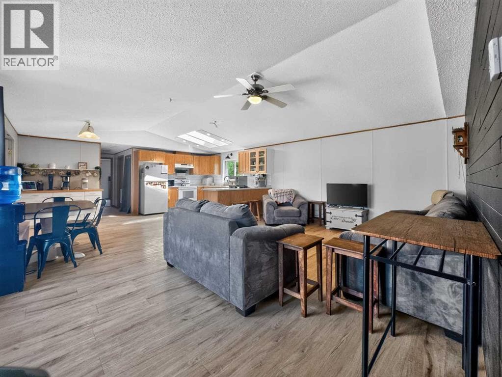 14225 Township Road 1051A — photo 3