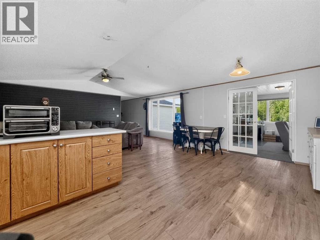 14225 Township Road 1051A — photo 4