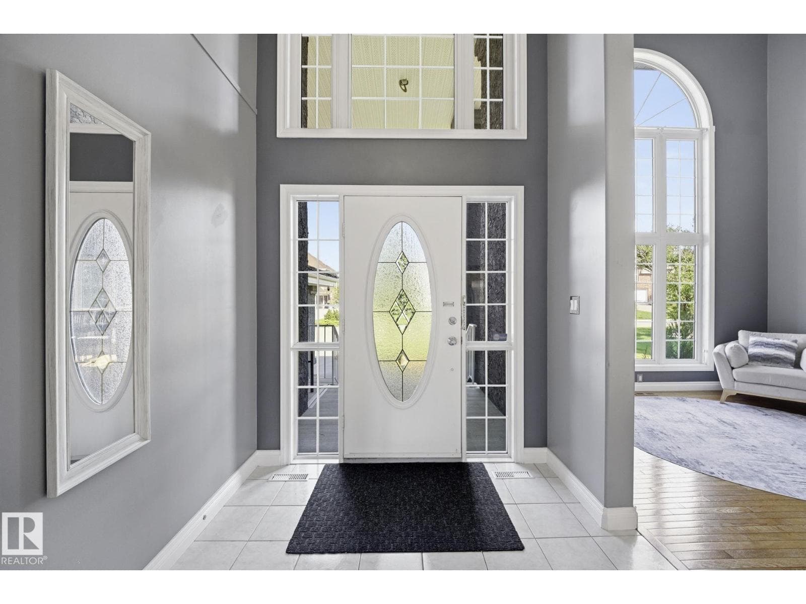 409 Estate DR — photo 3