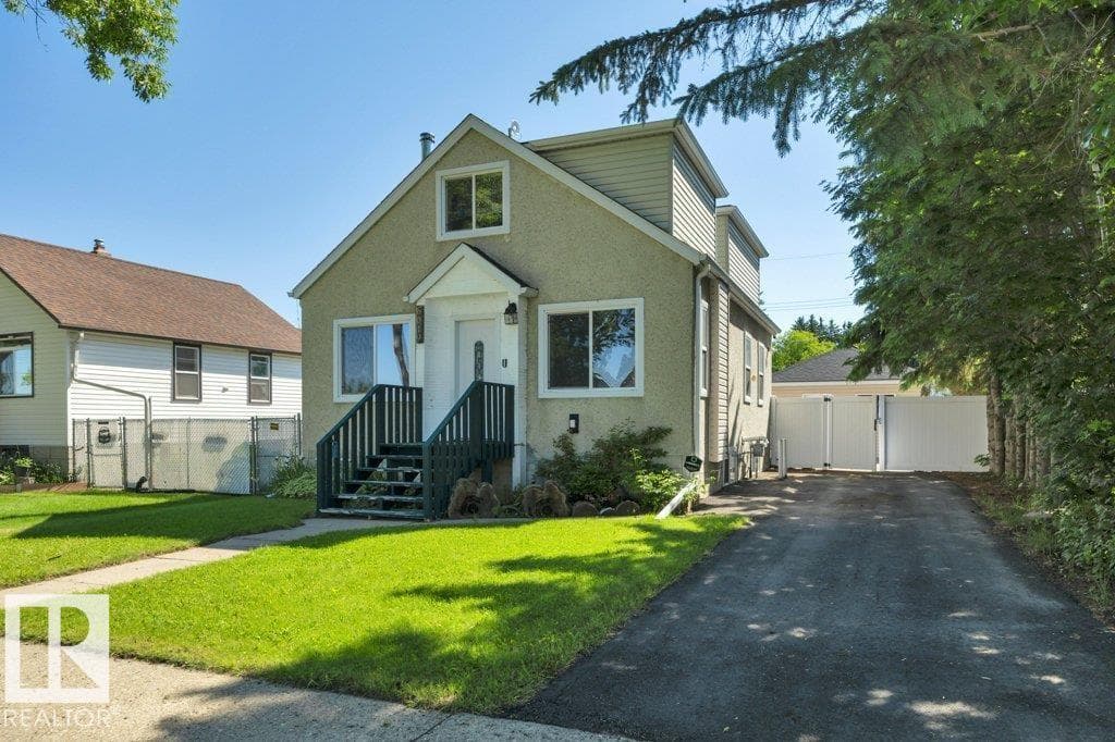 5019 49 Street — photo 2