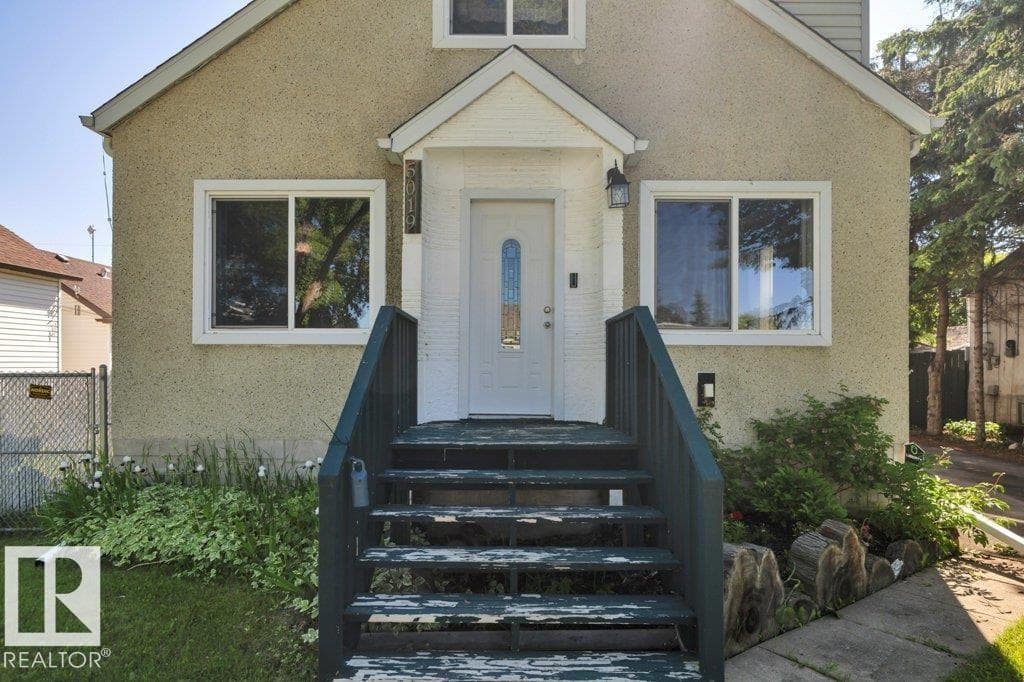 5019 49 Street — photo 3