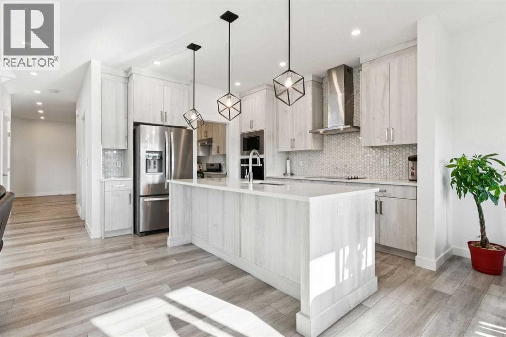 6 bed 5 bath single family at 51 Midgrove Drive SW — $895,000 — photo 11
