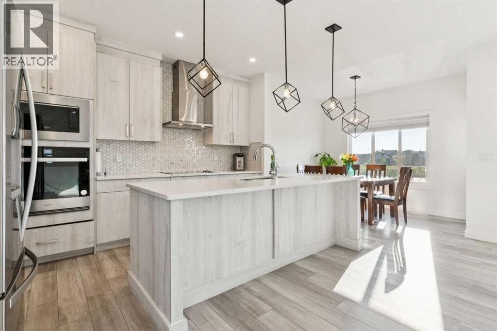 6 bed 5 bath single family at 51 Midgrove Drive SW — $895,000 — photo 9