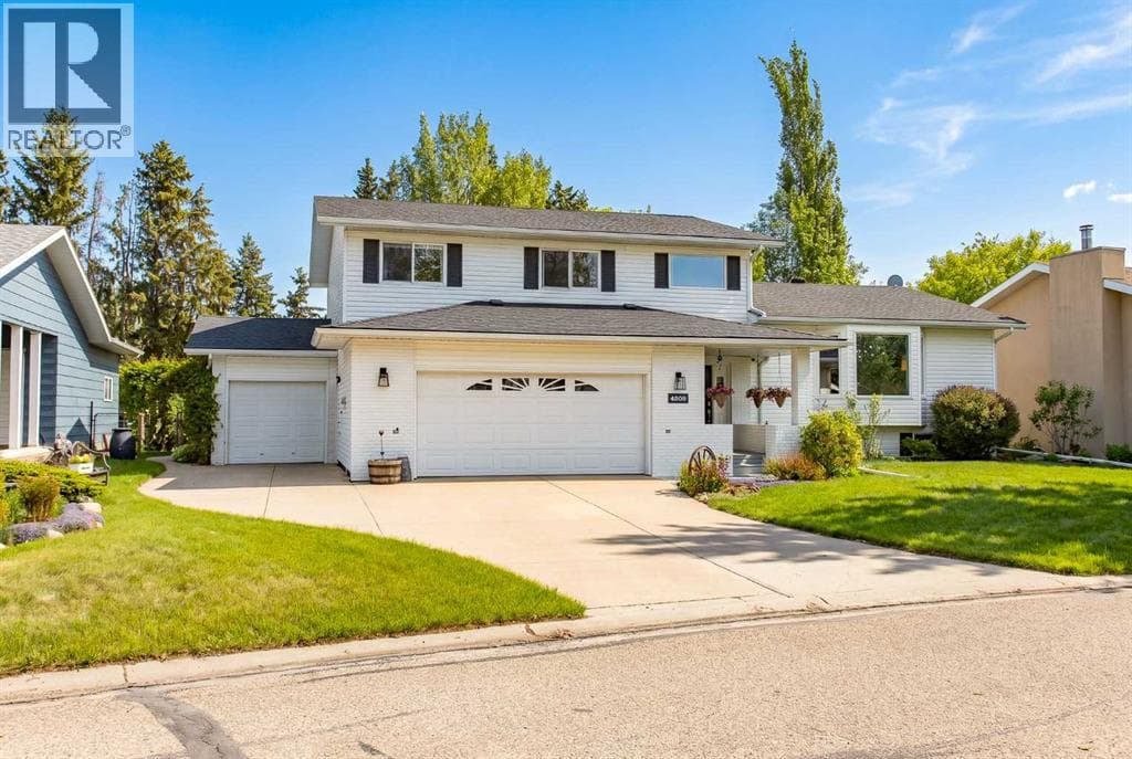 4809 59 Street — photo 2