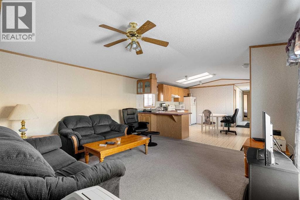 104 Cree Road — photo 3