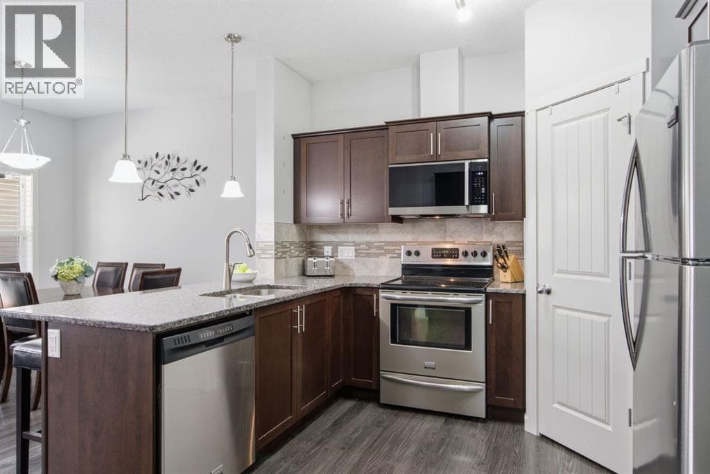126 Copperpond Landing SE — photo 4