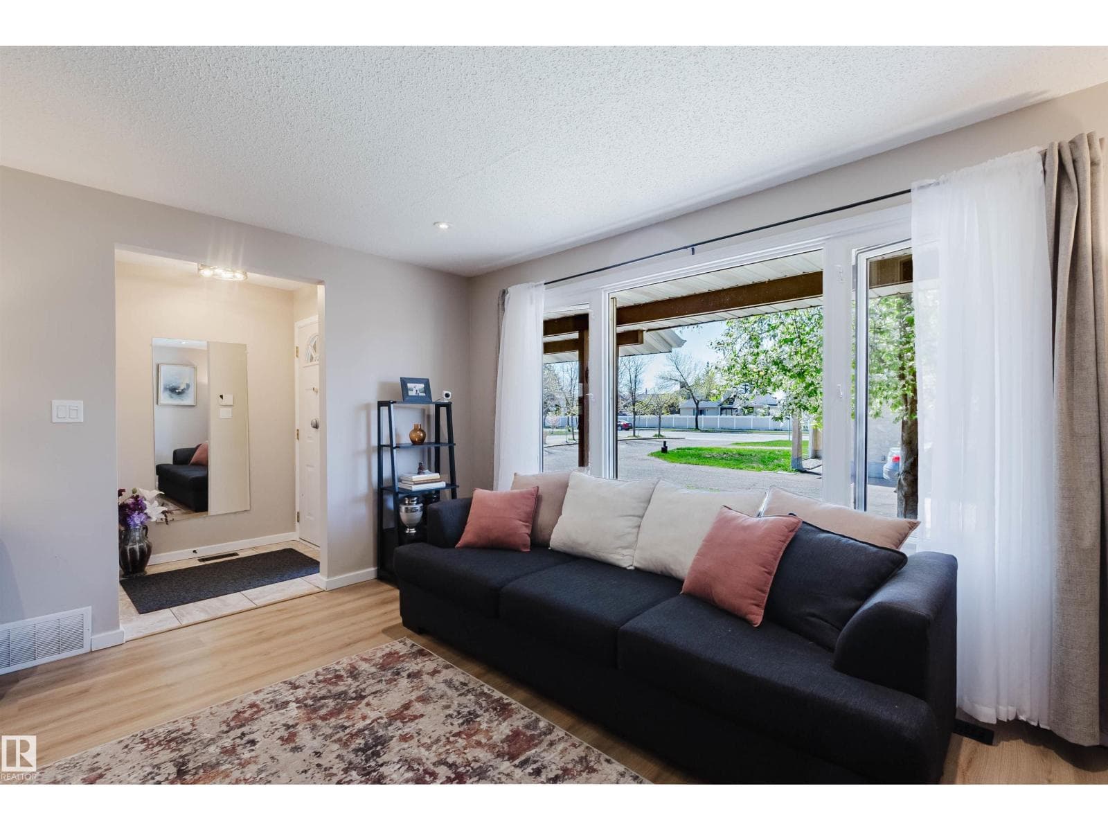 10946 BEAUMARIS RD NW — photo 3