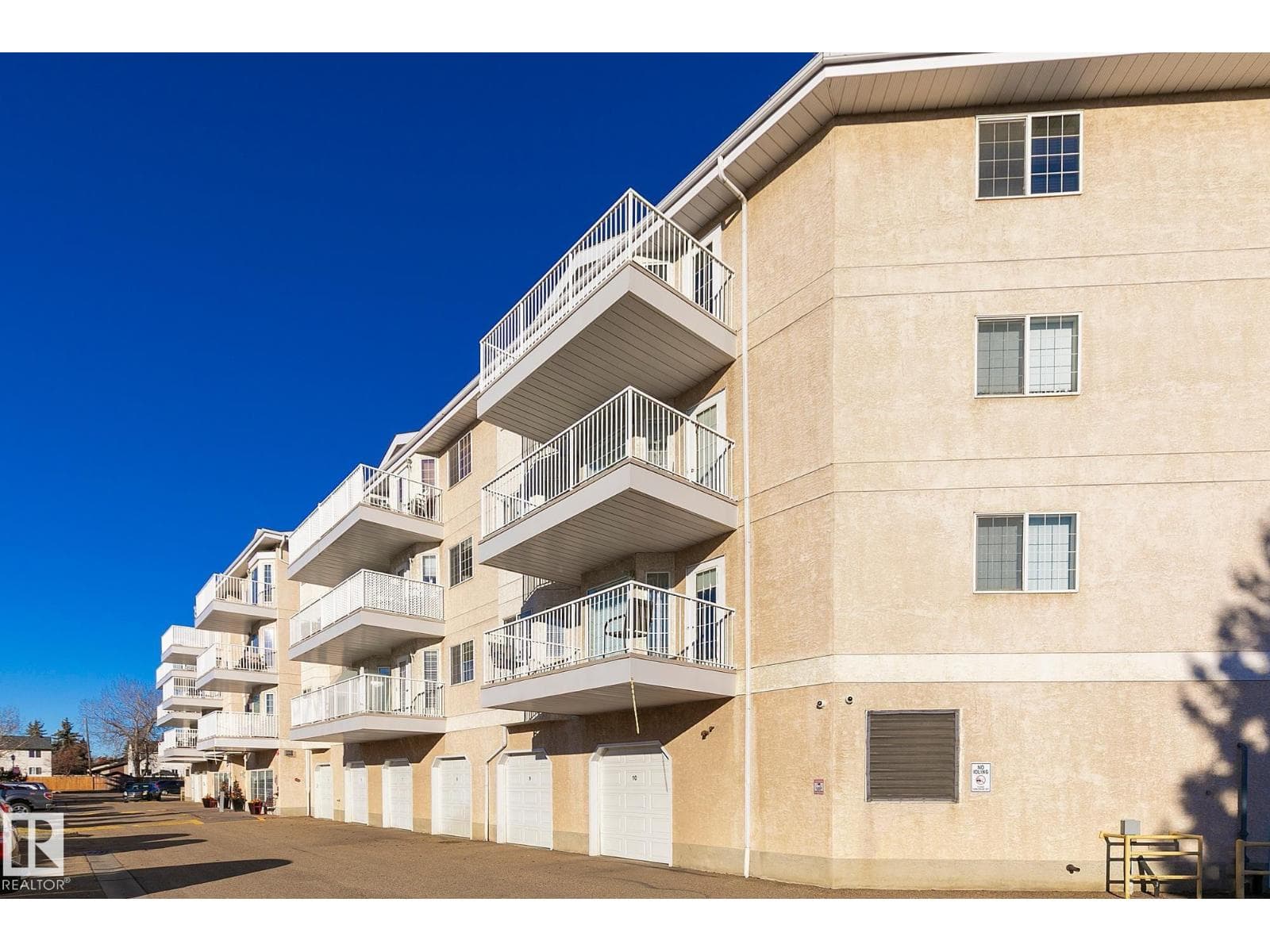 #246 13441 127 ST NW