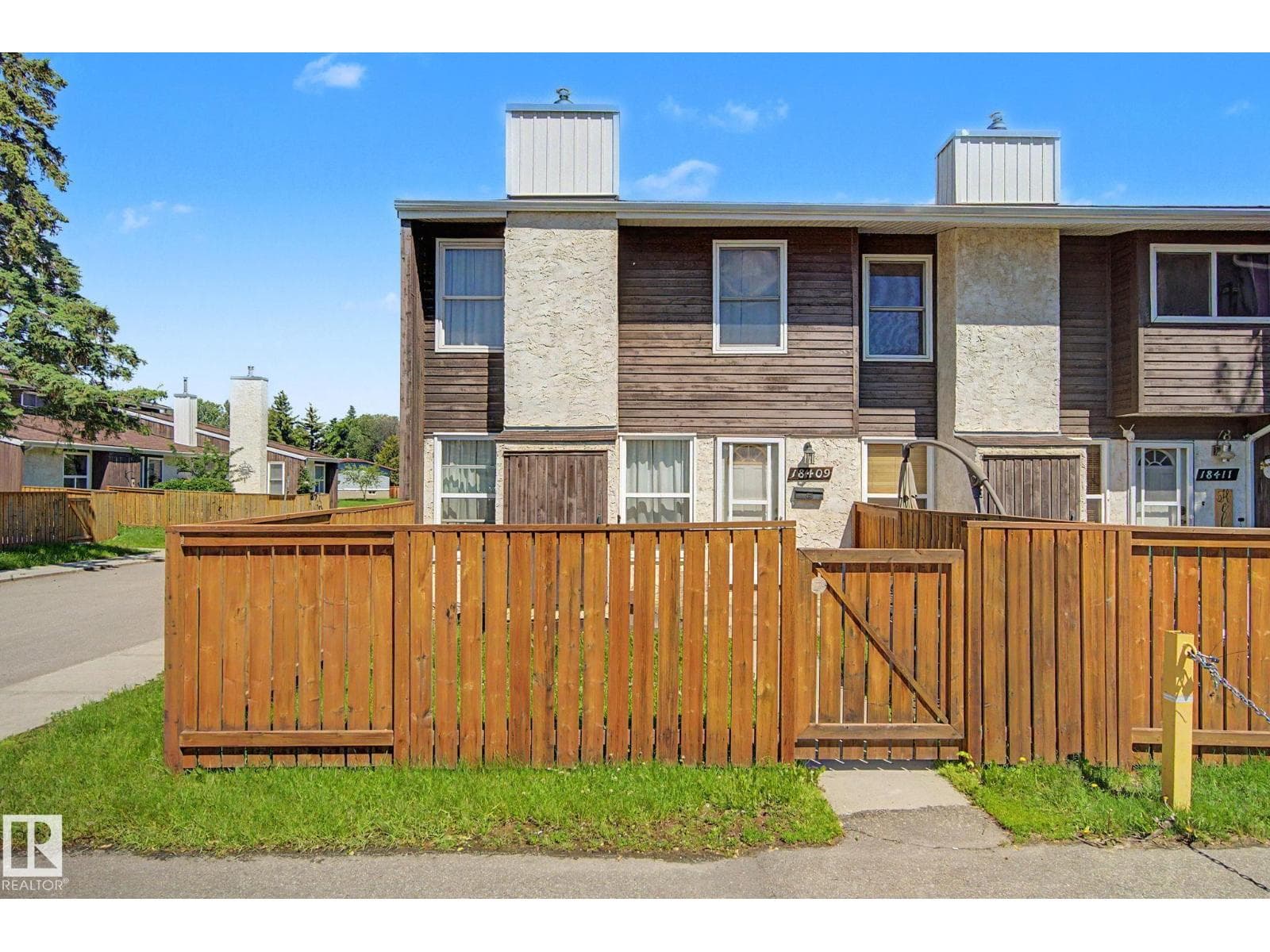 18409 66 AV NW — photo 3