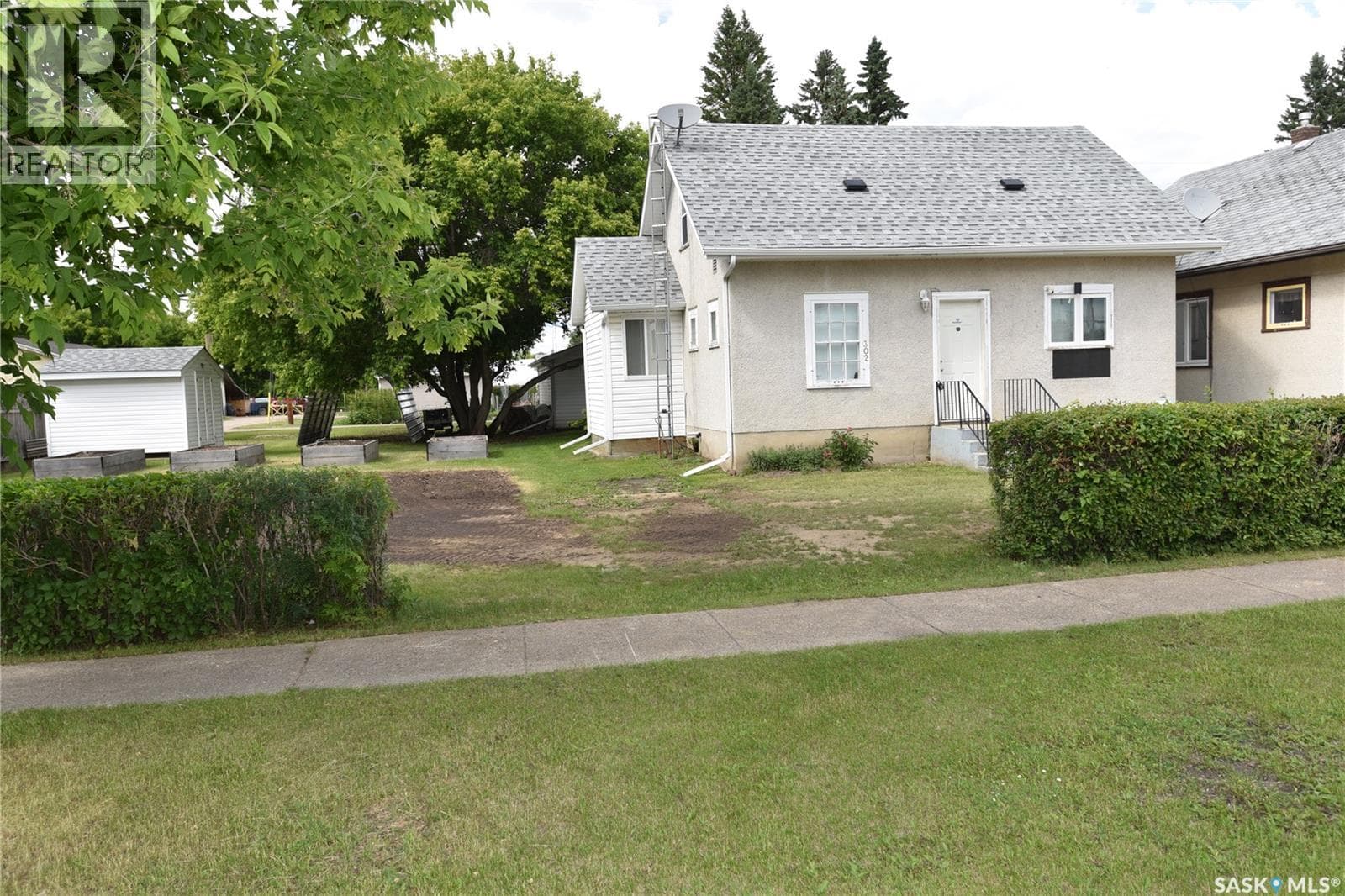 302 Main STREET