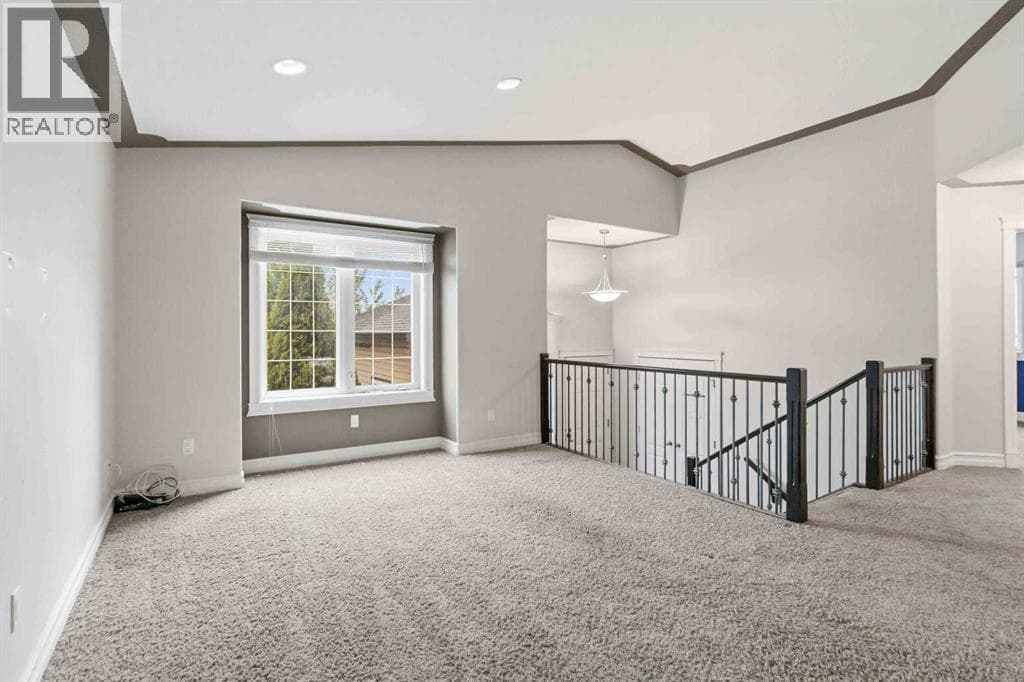 245 Elm Street — photo 3