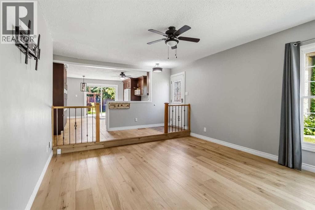 303 Cornwall Drive — photo 3