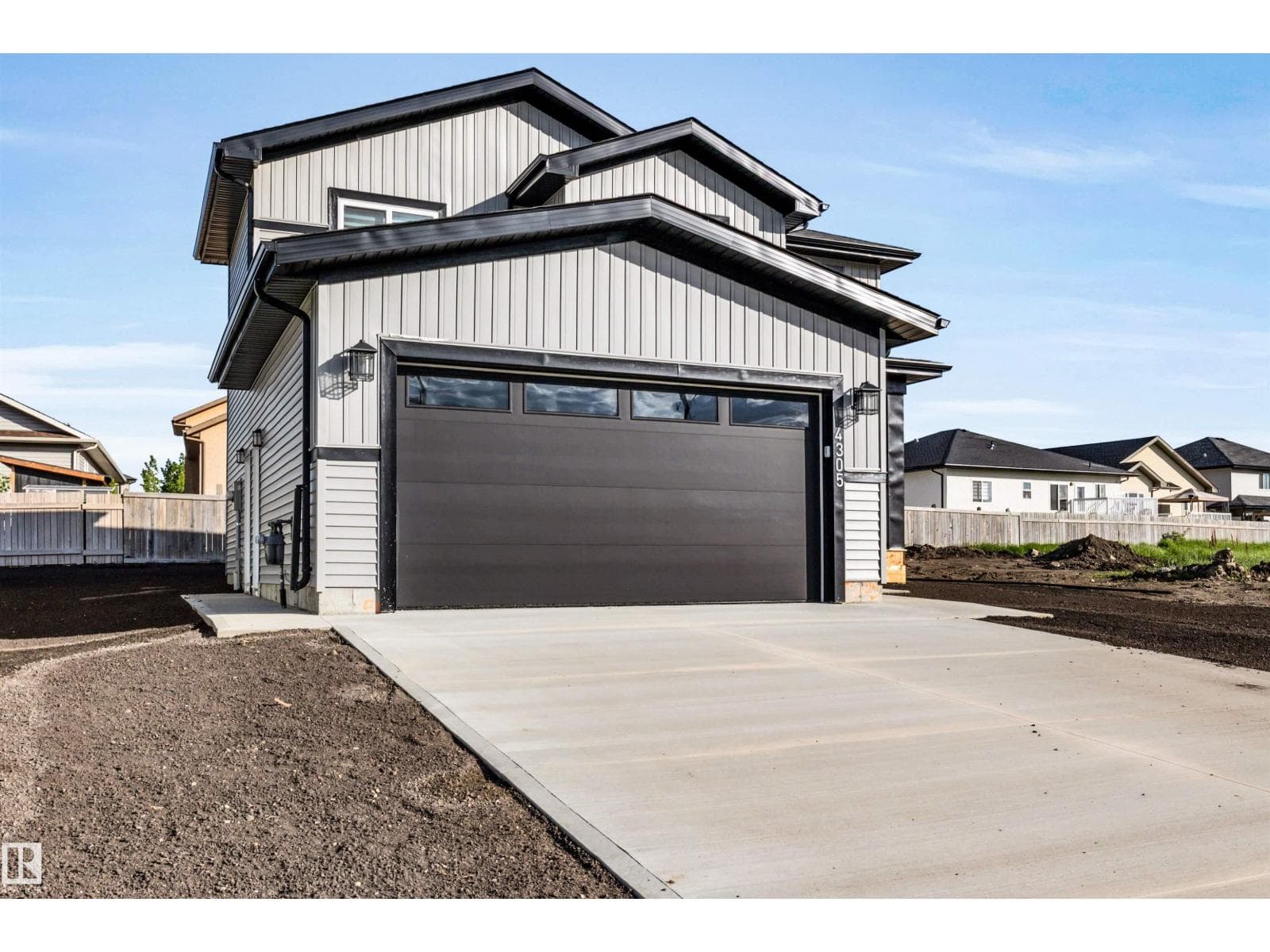 4305 Cedar Drive — photo 3
