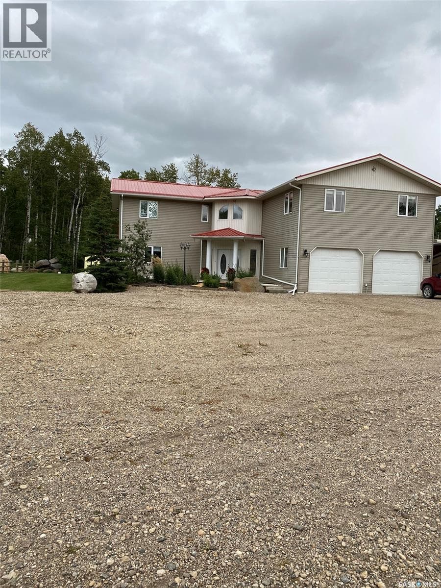 HAYES ACREAGE — photo 3