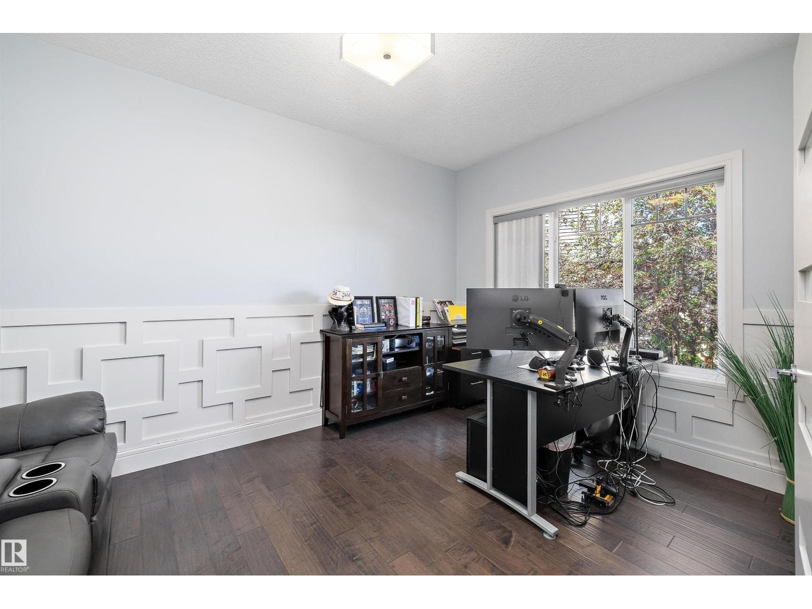 2435 ASHCRAFT CR SW — photo 4