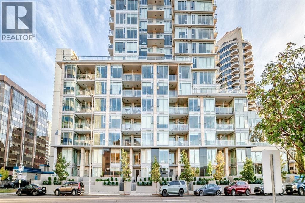 1004, 1025 5 Avenue SW — photo 3