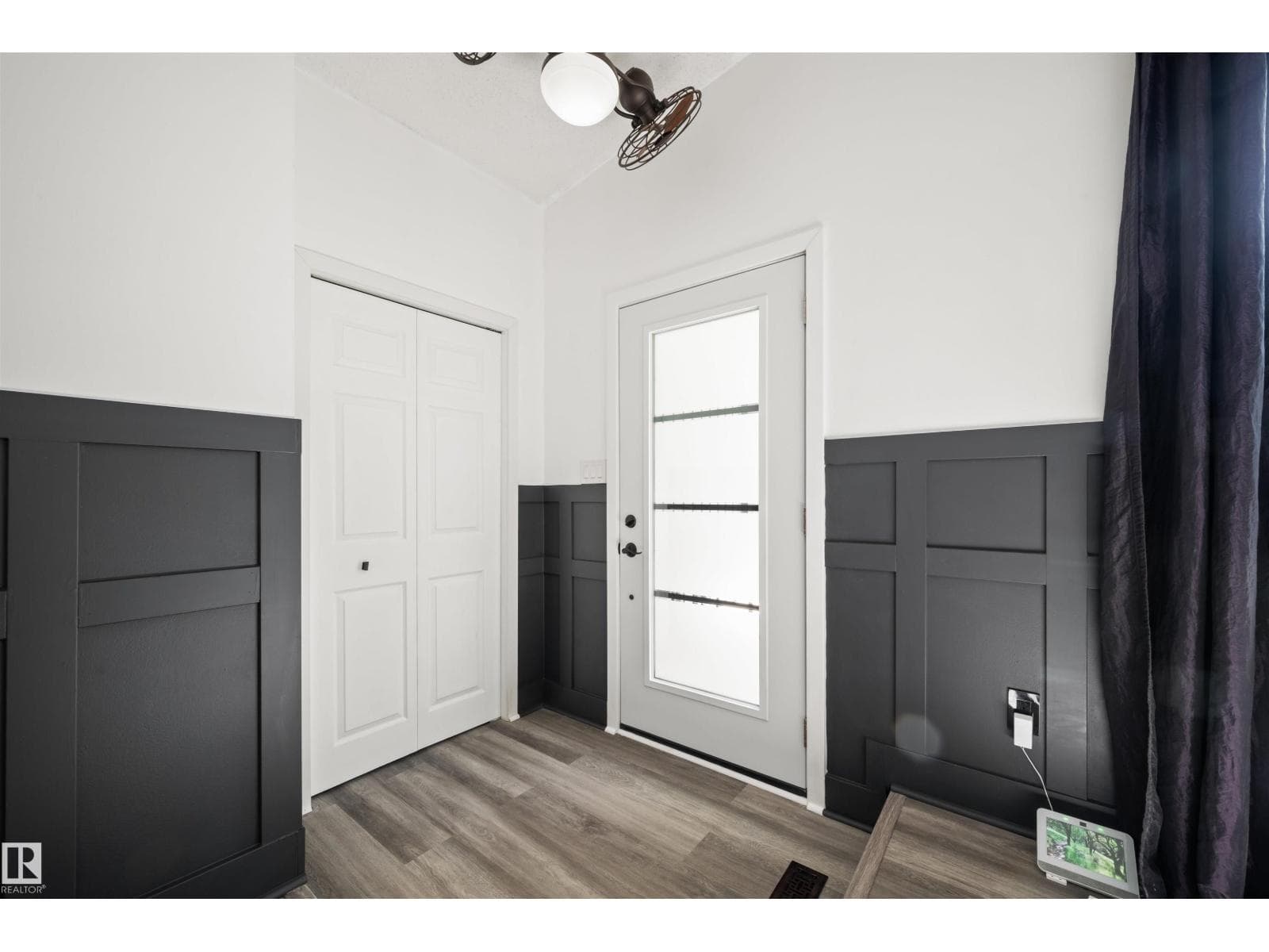 28 GOODRIDGE DR — photo 2