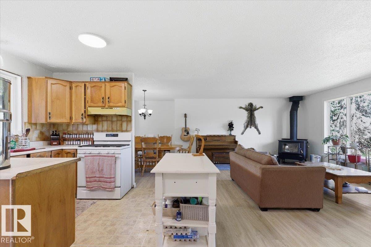 50279 RGE RD 274 — photo 5