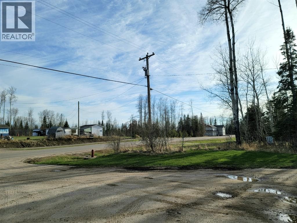 124 Singer Drive — photo 5
