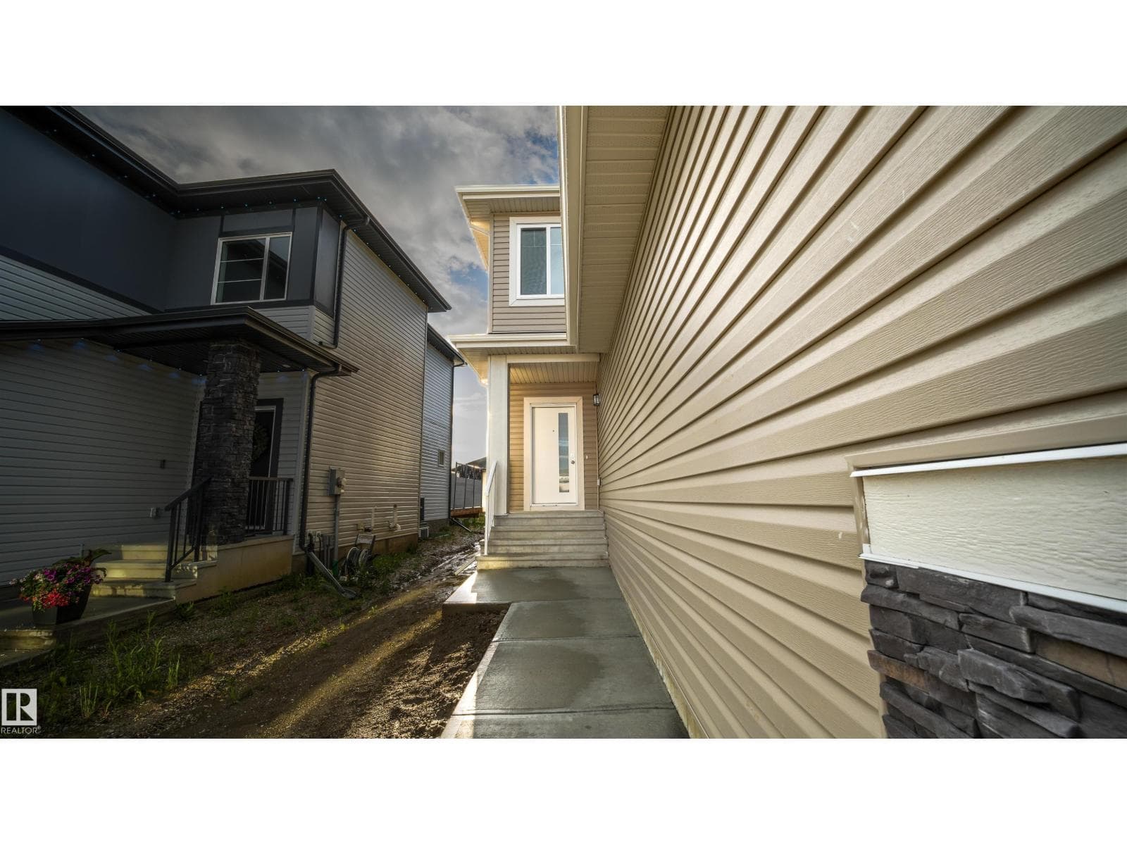 44 Dalquist Bay — photo 4