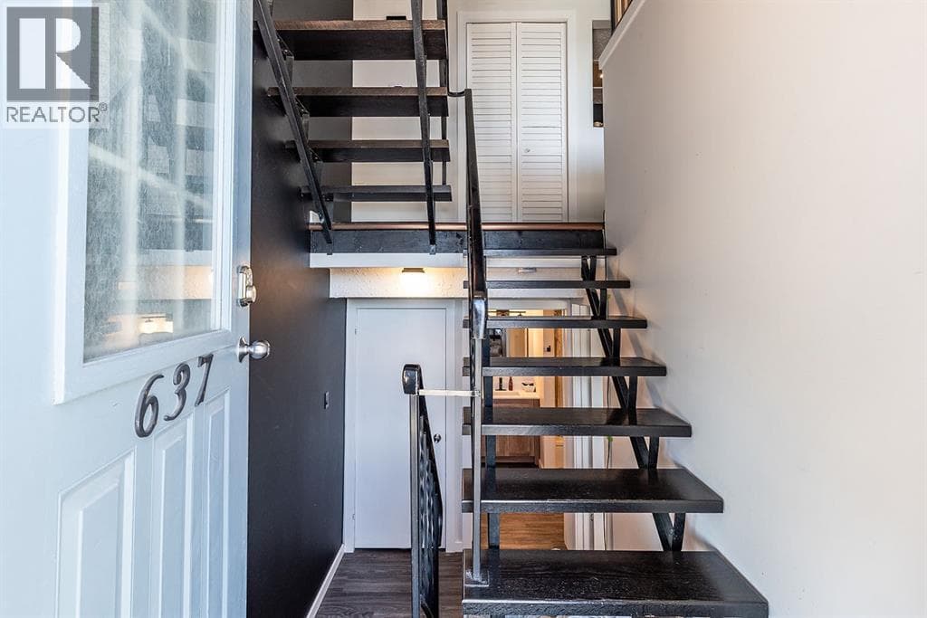637 5 Street SE — photo 4