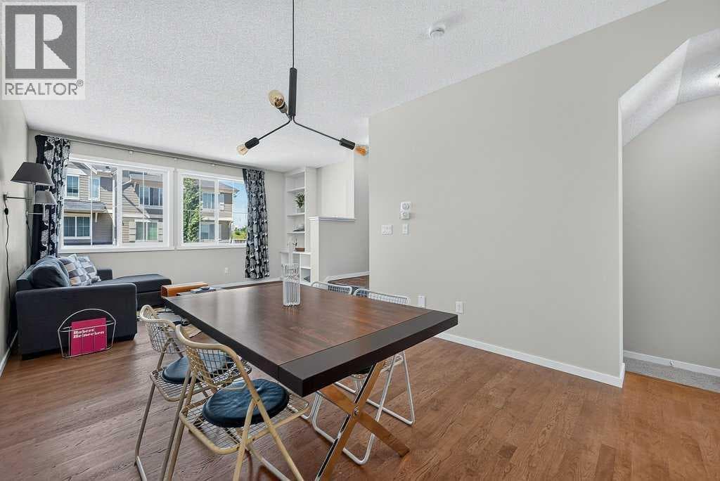 48 Kinlea Common NW — photo 4