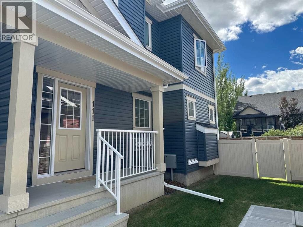 111 Golden Crescent — photo 2