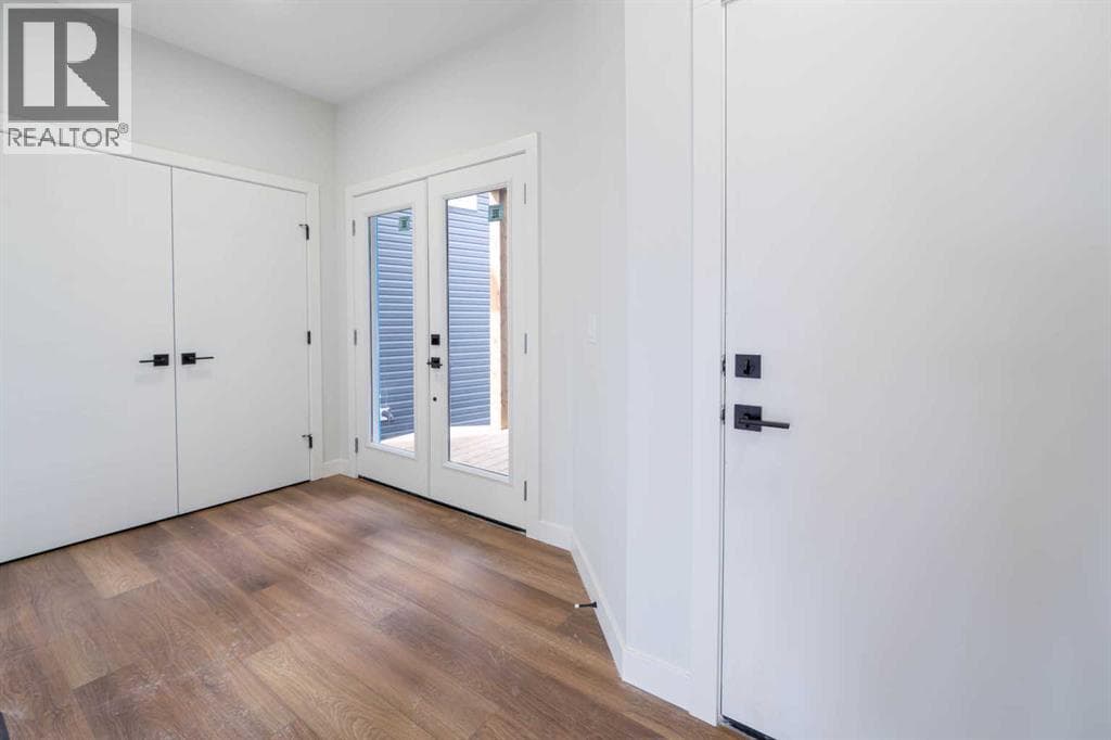 49 Lowden Close — photo 5