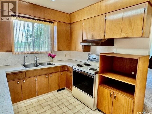 215 1st AVENUE — photo 3