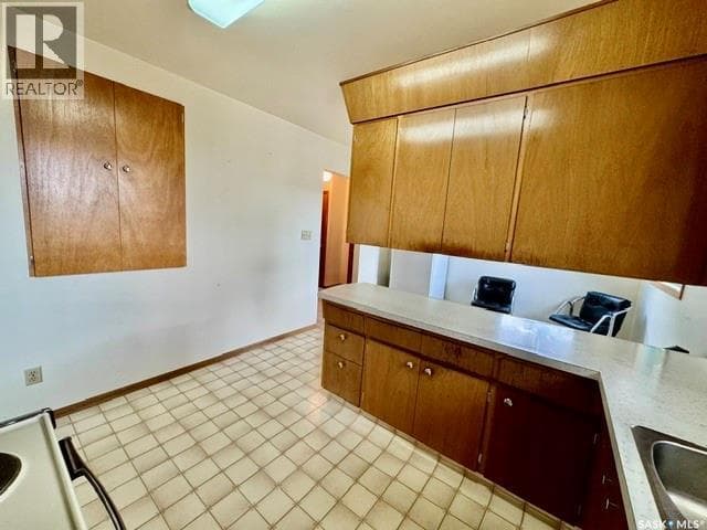 215 1st AVENUE — photo 5