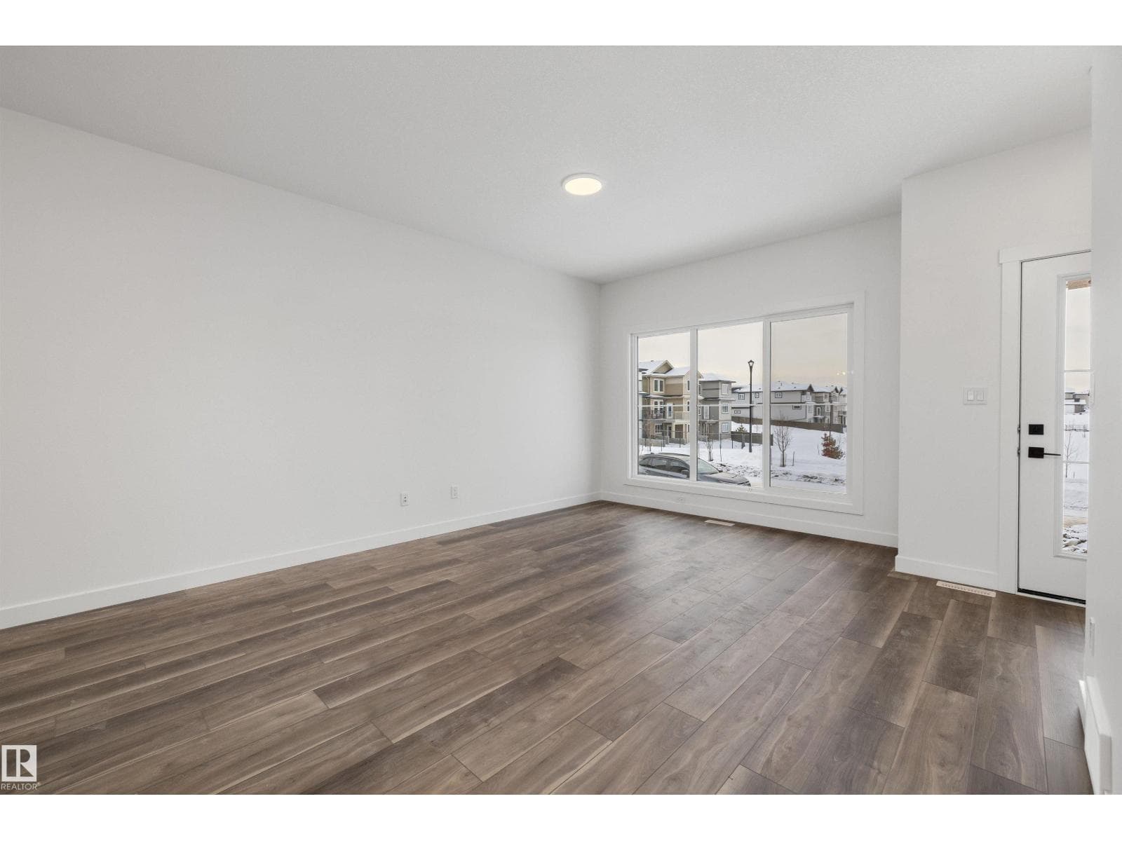 18131 85 ST NW — photo 5