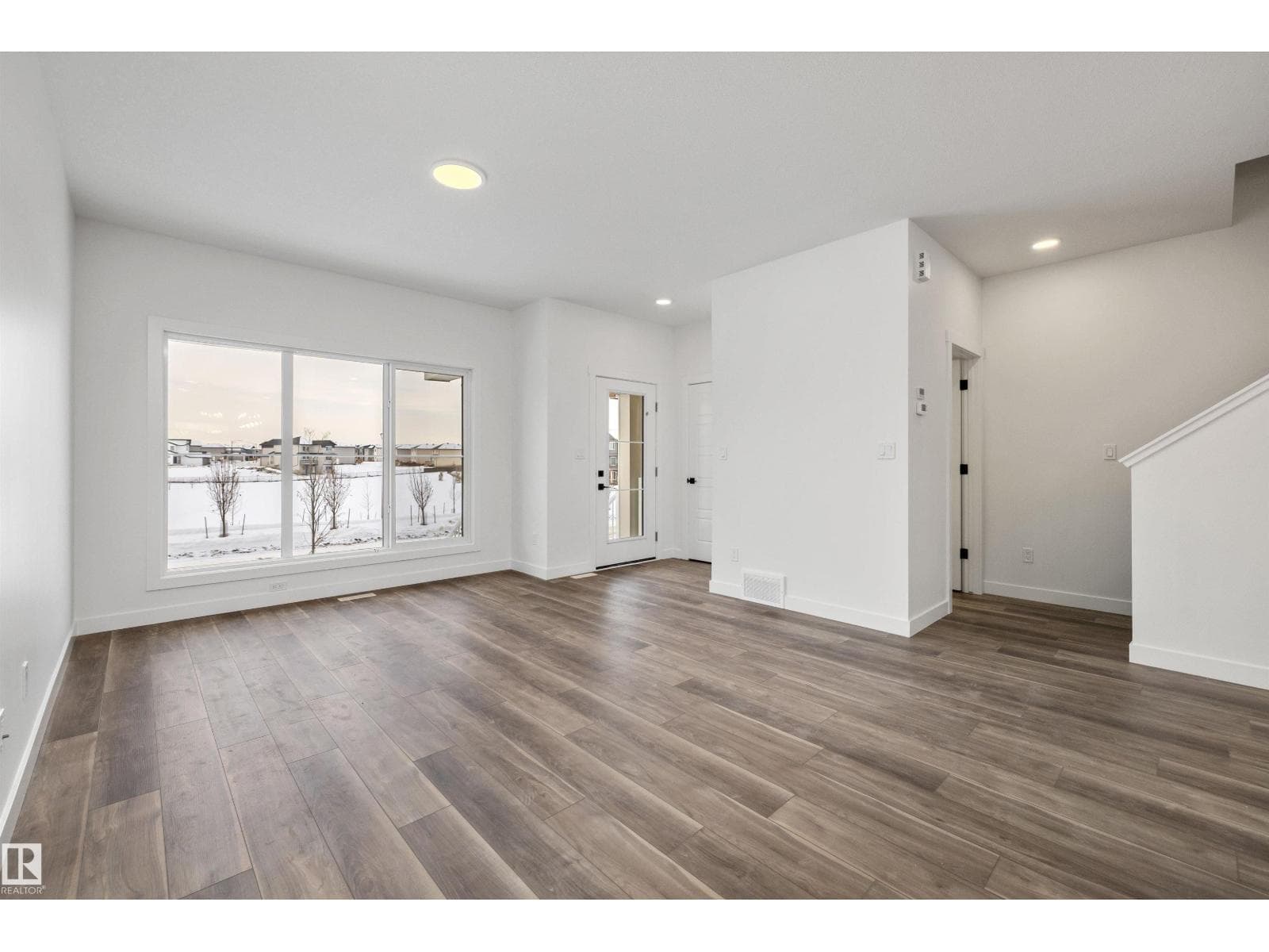 18131 85 ST NW — photo 4