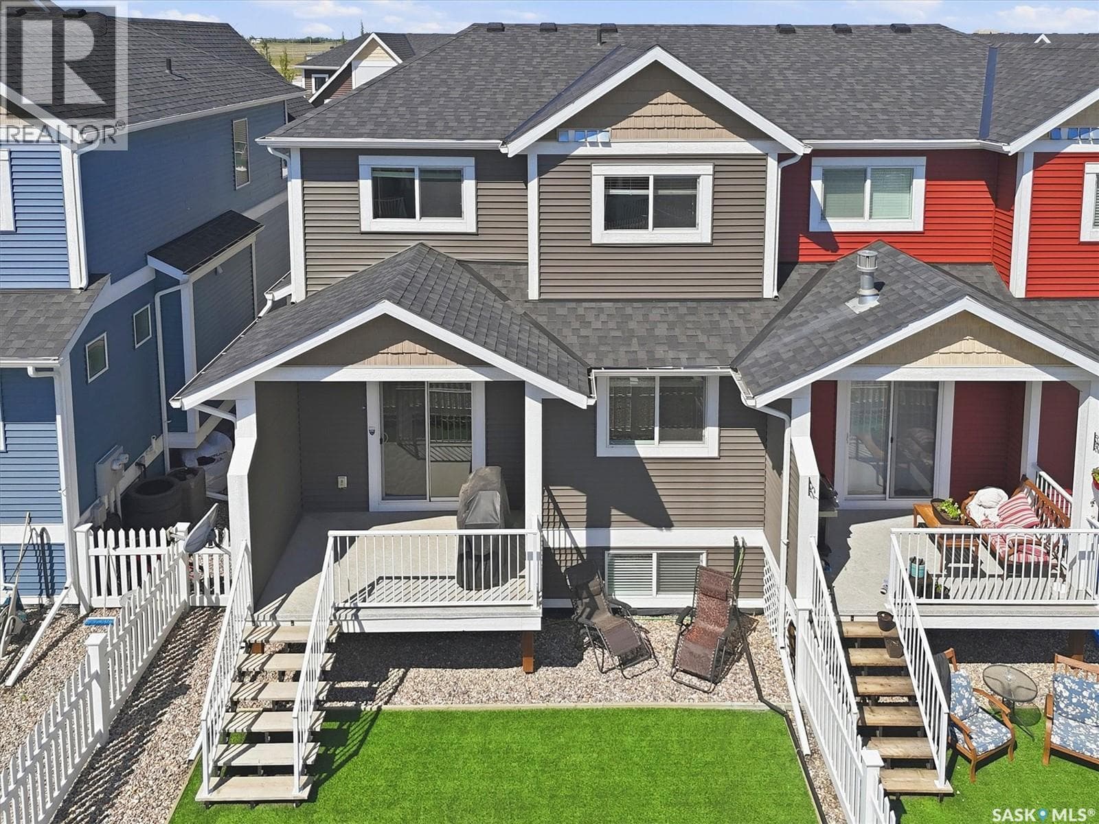108 900 St Andrews LANE — photo 3