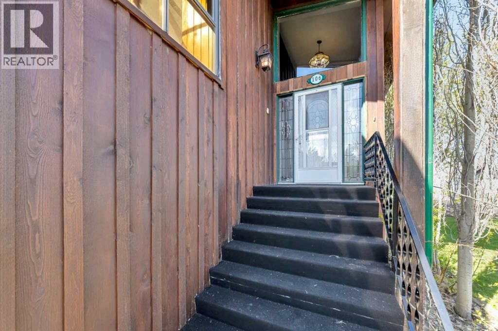 106 1 Street W — photo 4