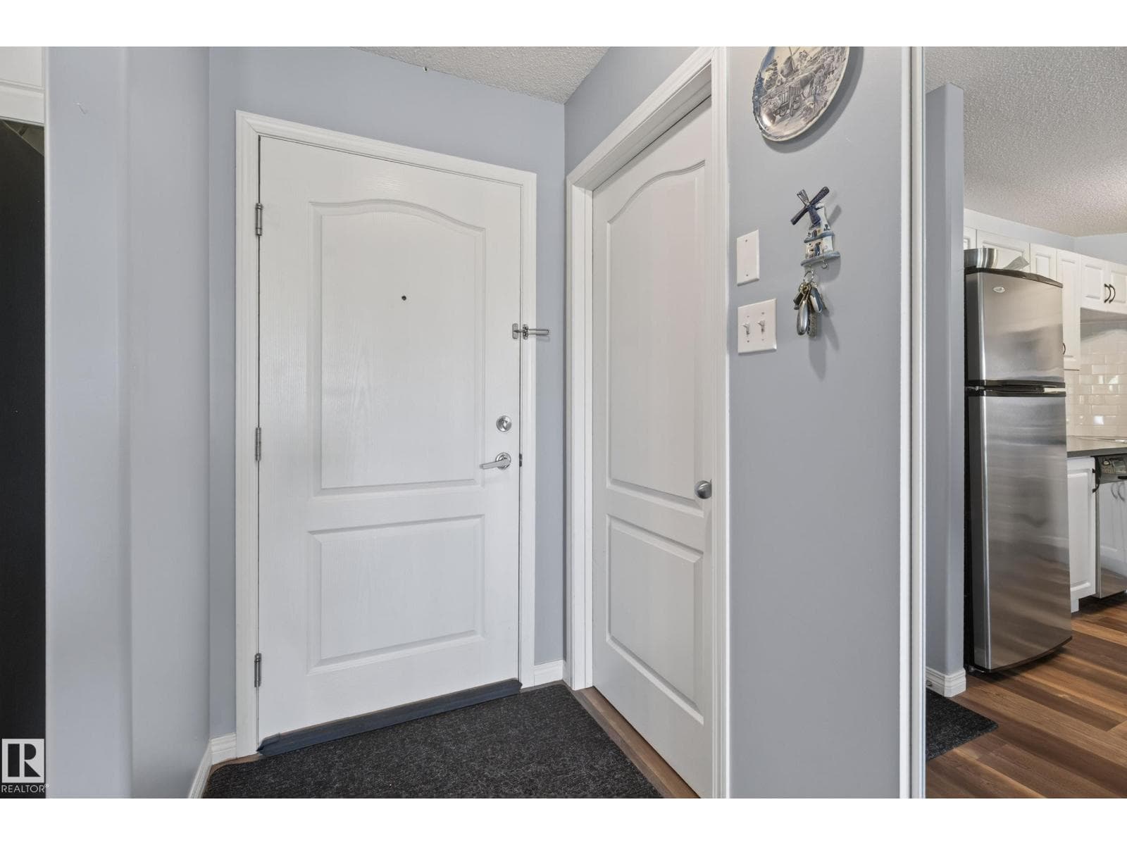 #7121 7327 SOUTH TERWILLEGAR DR NW — photo 4