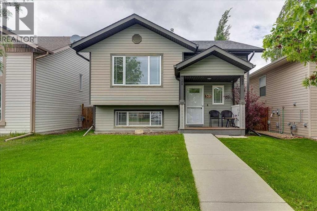 348 Lancaster Drive — photo 2