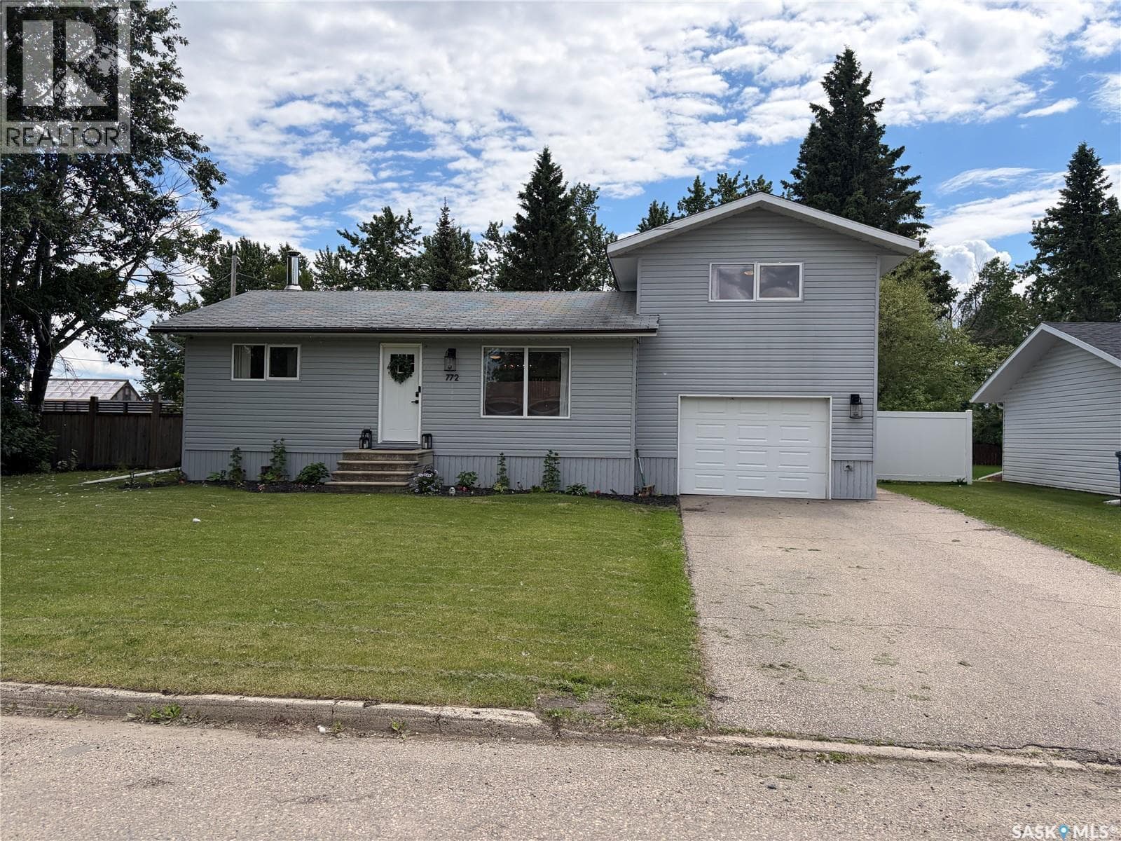 772 Portage AVENUE — photo 2