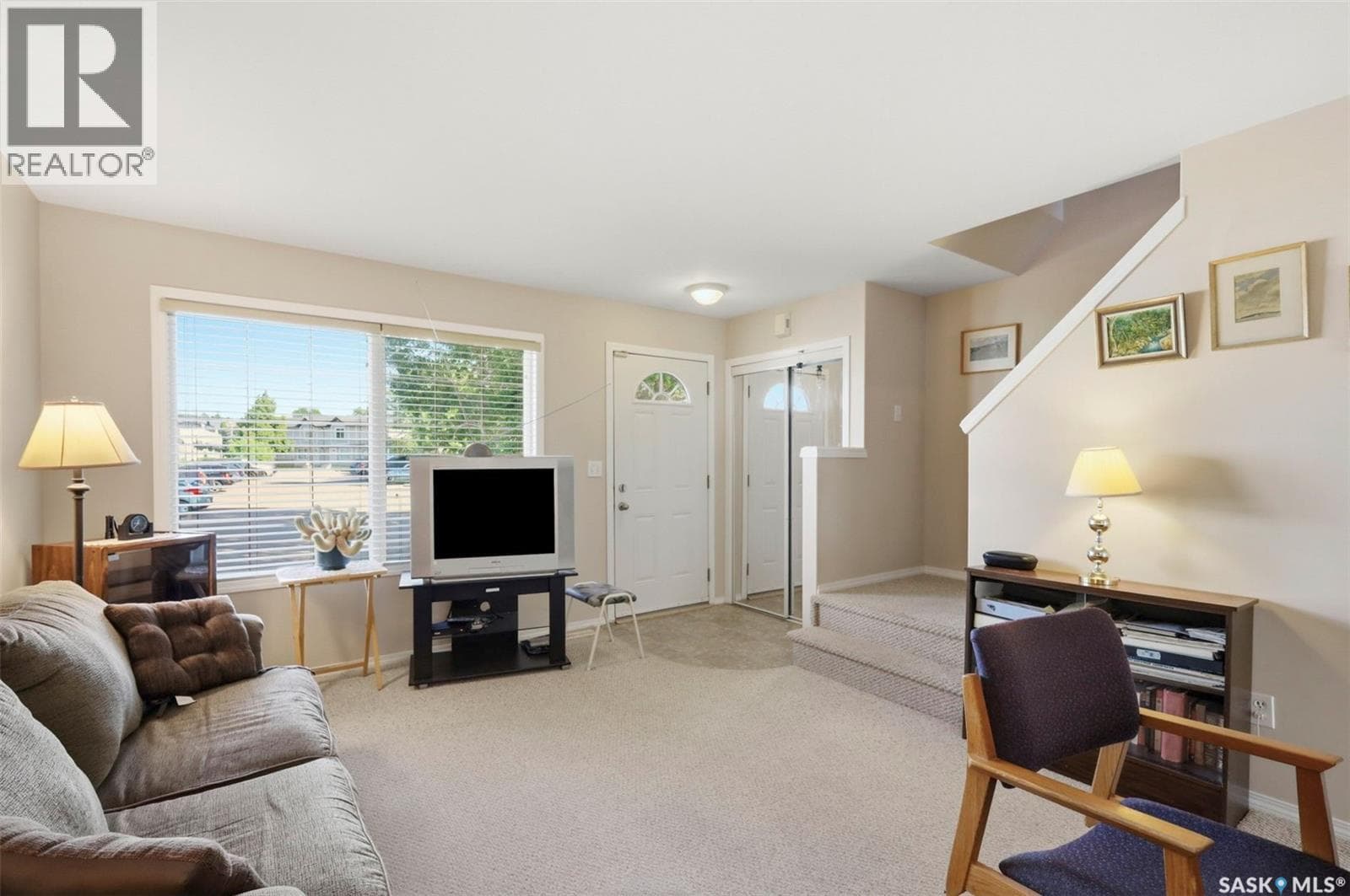 130 103 Rutherford CRESCENT — photo 4