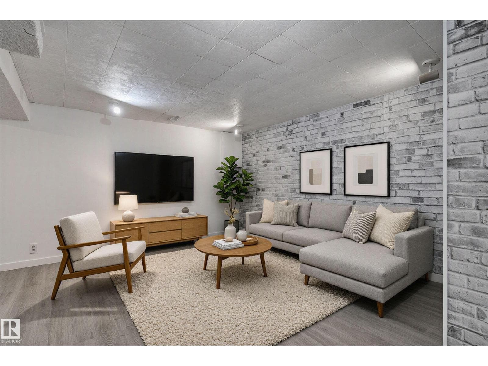 3 bed 2 bath single family at 1767 LAKEWOOD RD S NW — $224,888 — photo 9