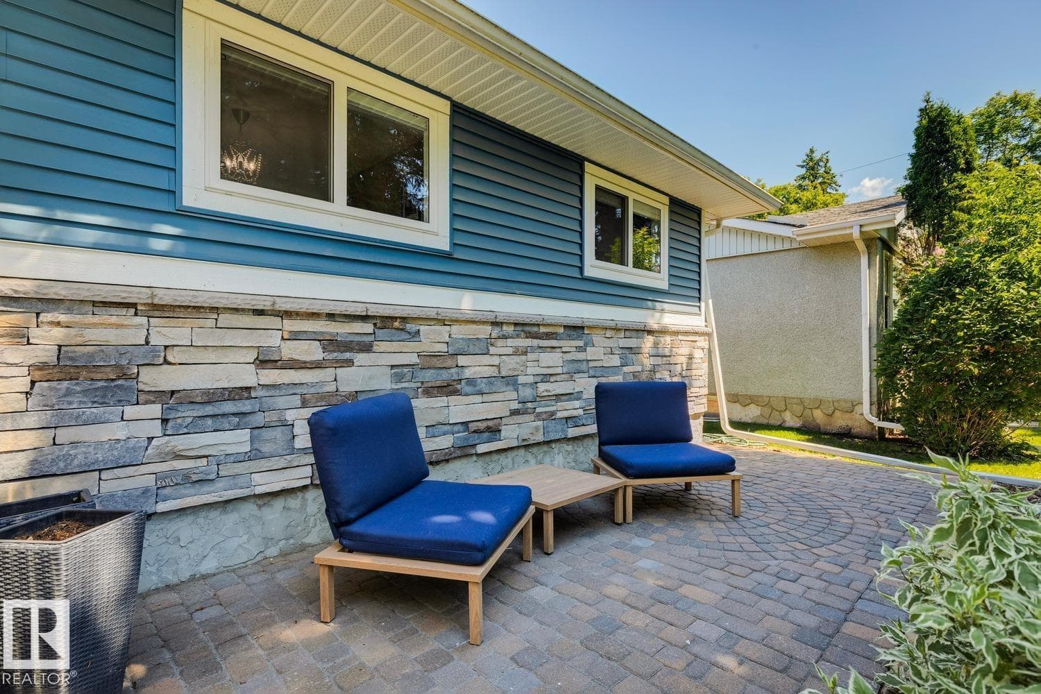 14620 89 AV NW — photo 3