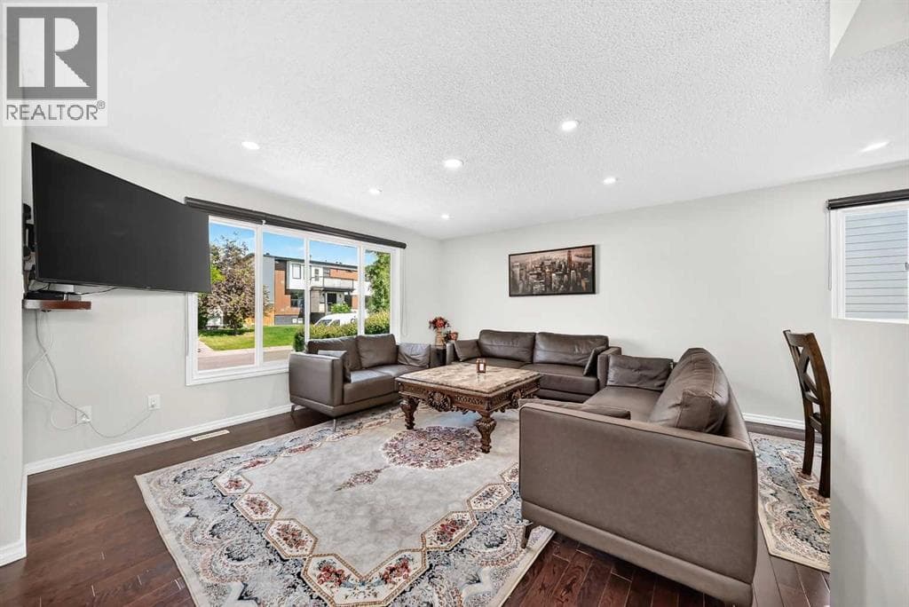239 Rundleridge Drive NE — photo 4