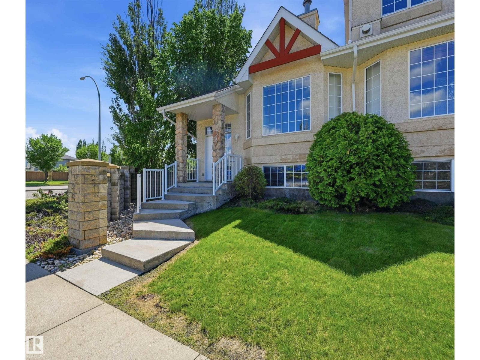 #1 303 LEGER WY NW